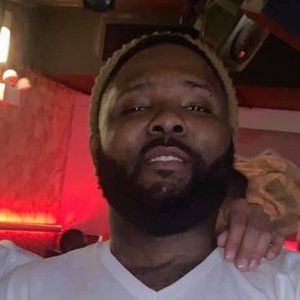 Meet your Posher, Lloyd